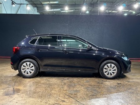 2023 Volkswagen Polo - photo 2