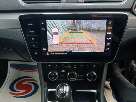 2018 Skoda Superb - photo 24