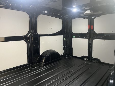 2025 Ford Transit Custom - photo 3