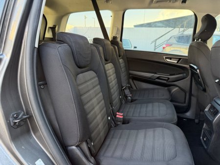 2017 Ford Galaxy - photo 13