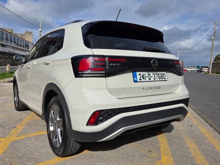 2024 Volkswagen T-Cross - photo 6