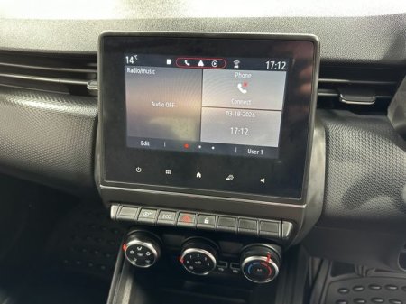 2023 Renault Clio - photo 21