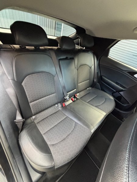 2023 Kia XCeed - photo 28