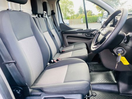 2023 Ford Transit Custom - photo 11