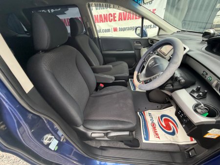 2014 Honda Freed - photo 13