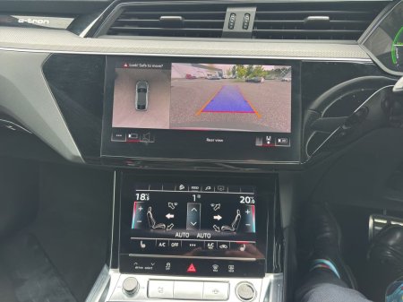 2023 Audi Q8 - photo 10