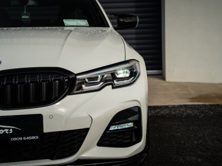 2022 BMW 3-Series - photo 5