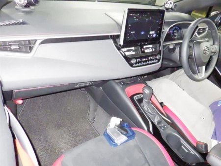 2025 Toyota Corolla - photo 3