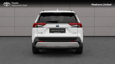 2024 Toyota RAV4 - photo 4