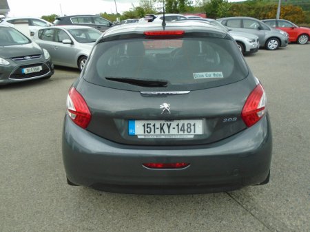 2015 Peugeot 208 - photo 4