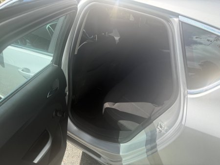 2012 Vauxhall Astra - photo 9