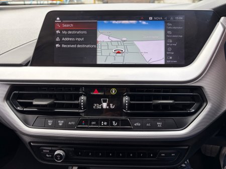 2022 BMW 1-Series - photo 14