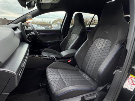 2024 Volkswagen Golf - photo 10
