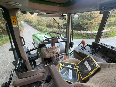 2013 John Deere 6150M - photo 23