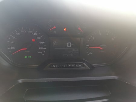 2024 Peugeot Partner - photo 3