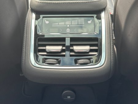 2025 Volvo XC90 - photo 17