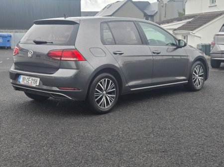 2019 Volkswagen Golf - photo 4