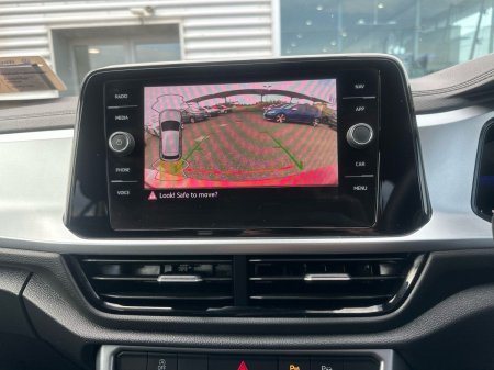 2025 Volkswagen T-Roc - photo 15