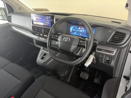 2026 Toyota Proace - photo 9