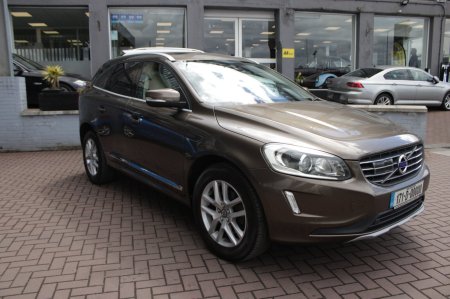 2017 Volvo XC60 D4 (190hp) FWD R-Design SE Geartronic