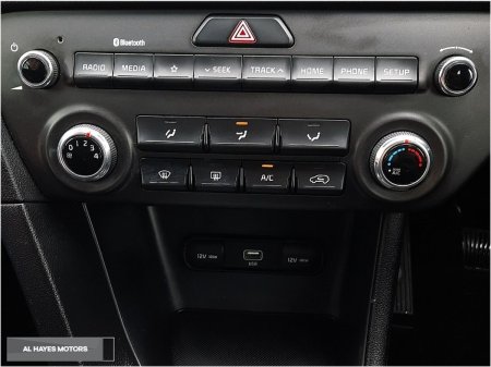 2020 Kia Sportage - photo 11