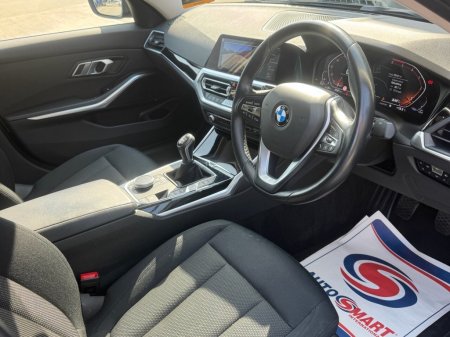 2022 BMW 3-Series - photo 7