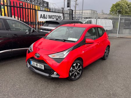 2021 Toyota Aygo 1.0 VVT-i x-play Smartphone