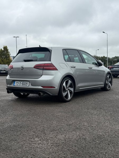 2017 Volkswagen Golf - photo 14