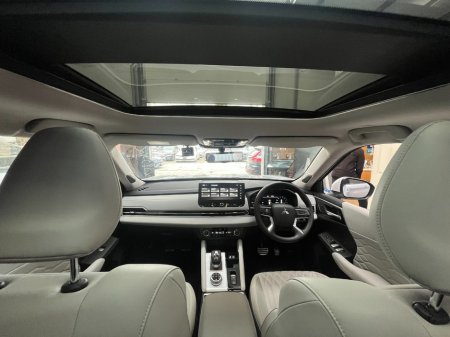 2024 Mitsubishi Outlander - photo 20