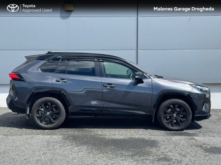 2024 Toyota RAV4 - photo 3