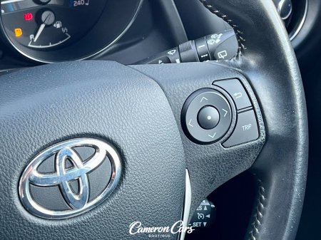 2016 Toyota Auris - photo 12