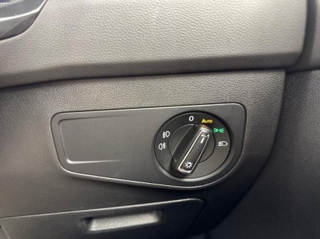 2020 Volkswagen Tiguan - photo 17