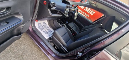 2015 Toyota Aqua - photo 10