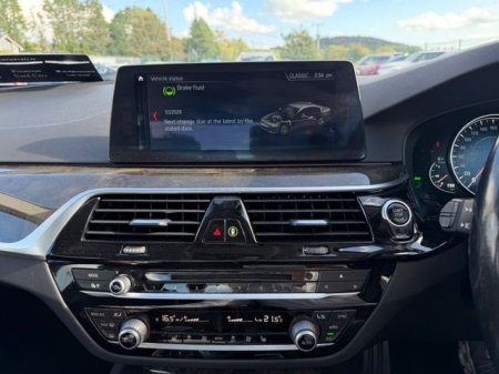 2017 BMW 5-Series - photo 30