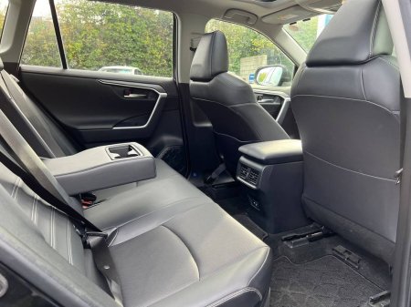 2022 Toyota RAV4 - photo 9
