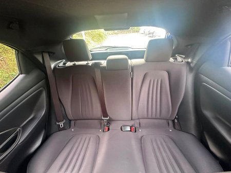 2021 Toyota Yaris - photo 17