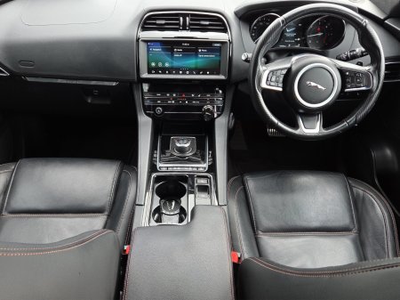 2020 Jaguar F-Pace - photo 10
