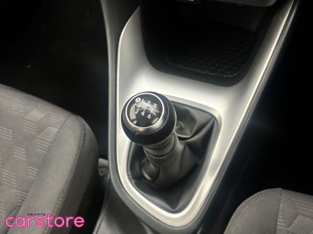 2024 Toyota Yaris - photo 15