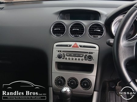 2012 Peugeot 308 - photo 17
