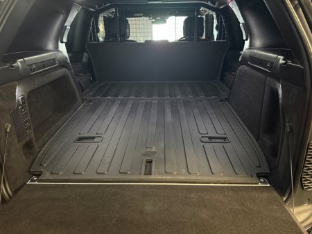 2024 Land Rover Discovery - photo 9