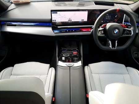 2026 BMW M5 - photo 4