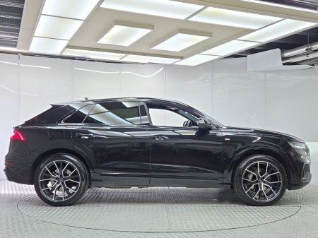2023 Audi Q8 - photo 11