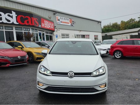2017 Volkswagen Golf - photo 2