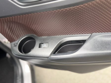 2017 Toyota C-HR - photo 18