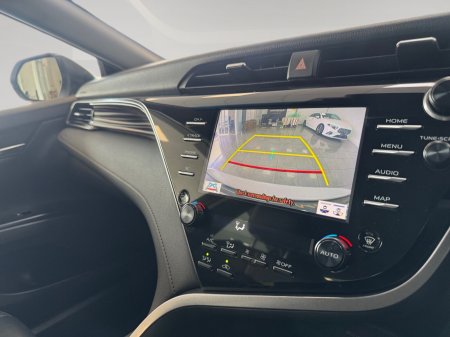 2020 Toyota Camry - photo 14