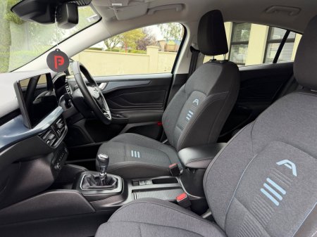 2023 Ford Focus - photo 17