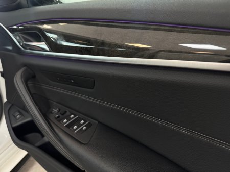 2017 BMW 5-Series - photo 12