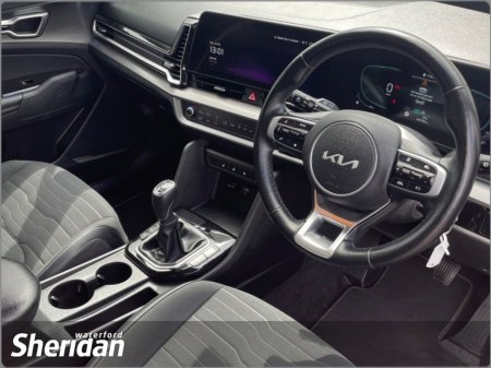 2023 Kia Sportage - photo 2