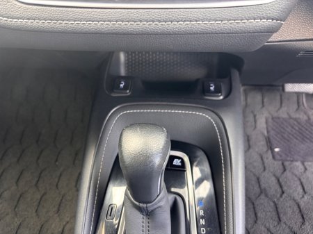 2020 Toyota Corolla - photo 13