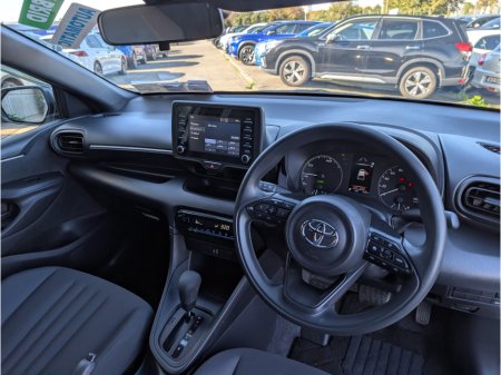 2023 Toyota Yaris - photo 12